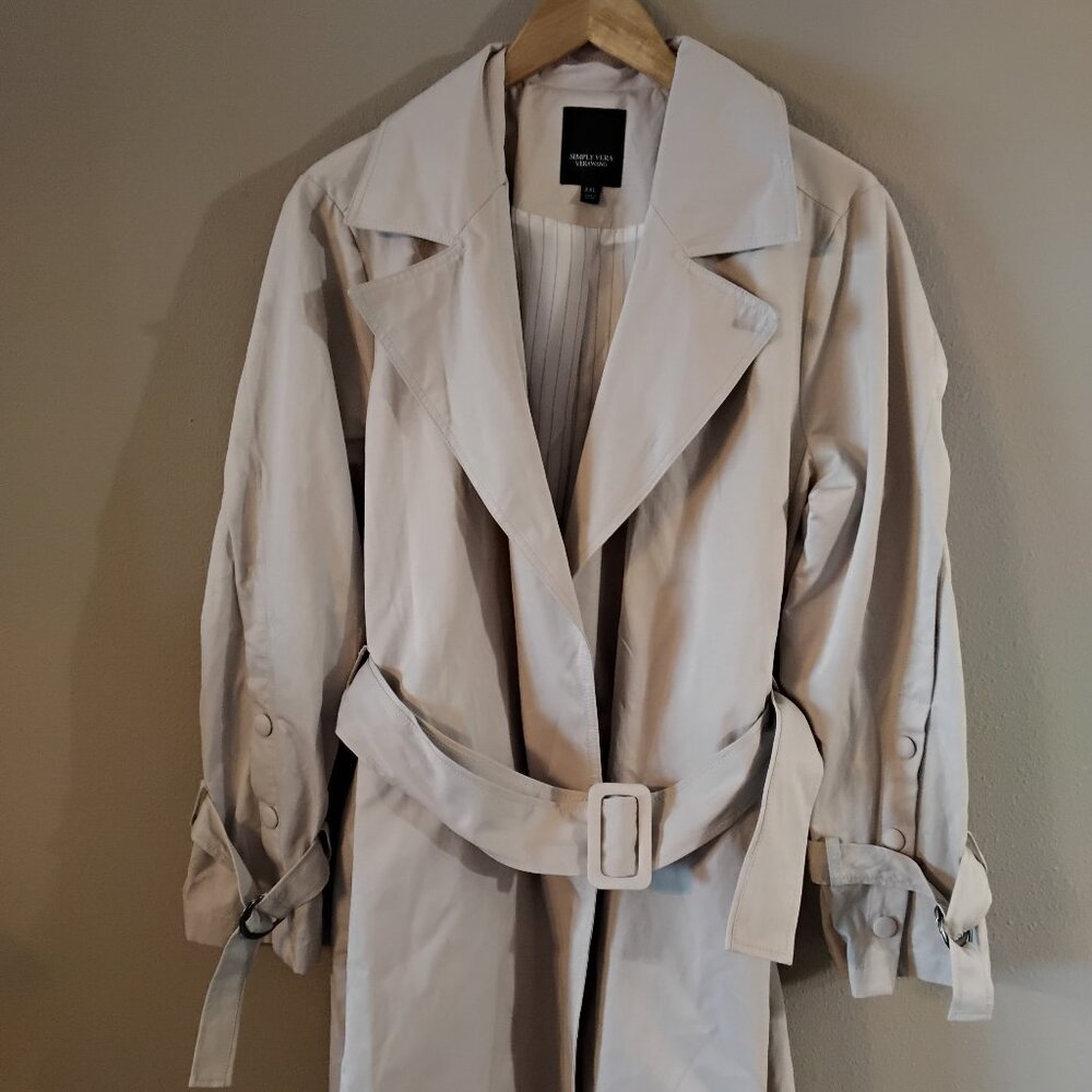 Simply Vera Wang, polyester trench coat, size 2XL